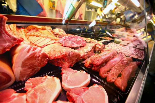 Zakupu świeżego mięsa — Zdjęcie stockowe